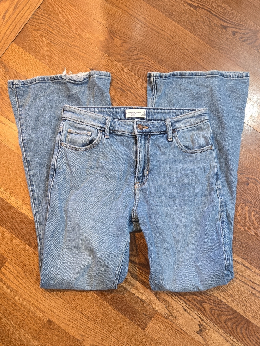 Abercrombie Vintage Flare High Rise Jeans Medium Wash Size 28 Y2k
